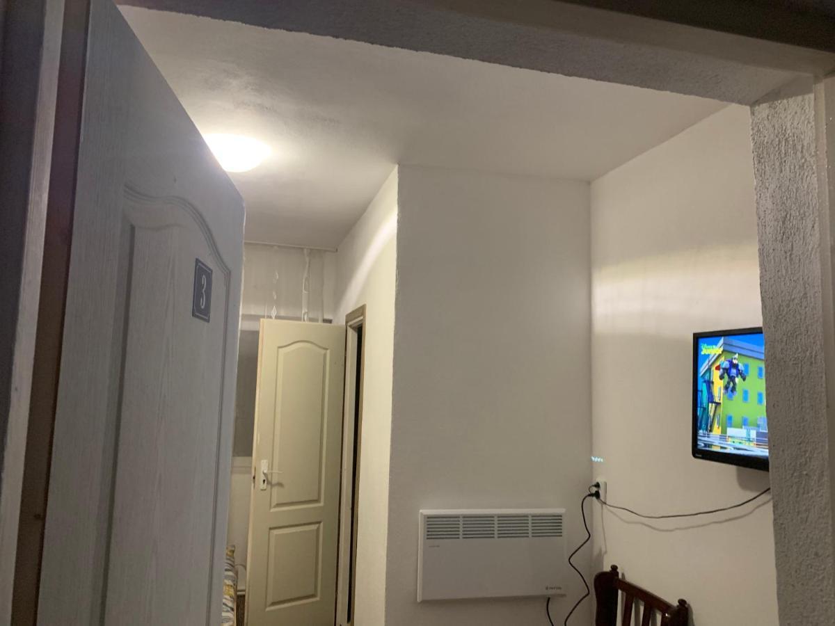 Pensiune Casa Munteanu Baratca Luaran gambar