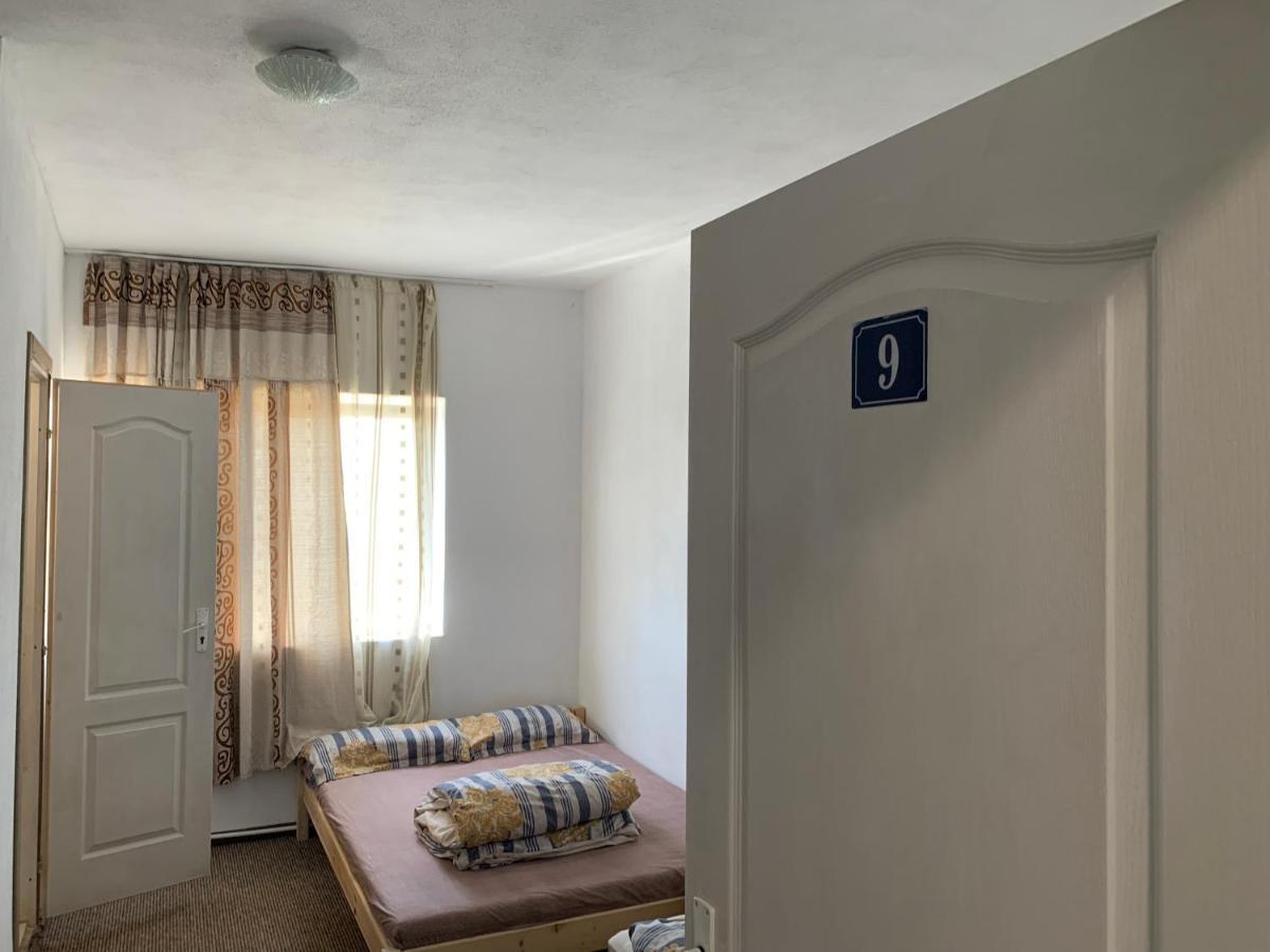 Pensiune Casa Munteanu Baratca Luaran gambar